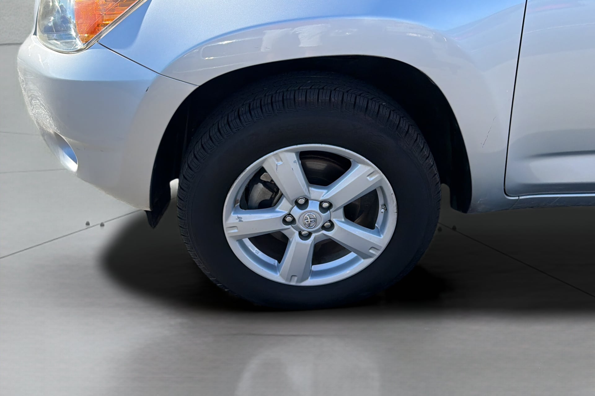 Photo 38 of this Toyota RAV4