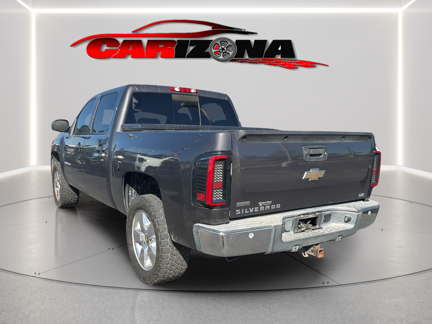 Chevrolet Silverado photo 8