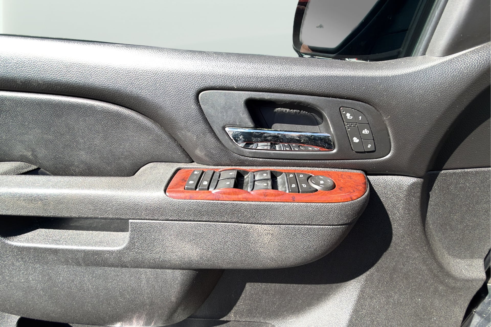 Chevrolet Silverado photo 19