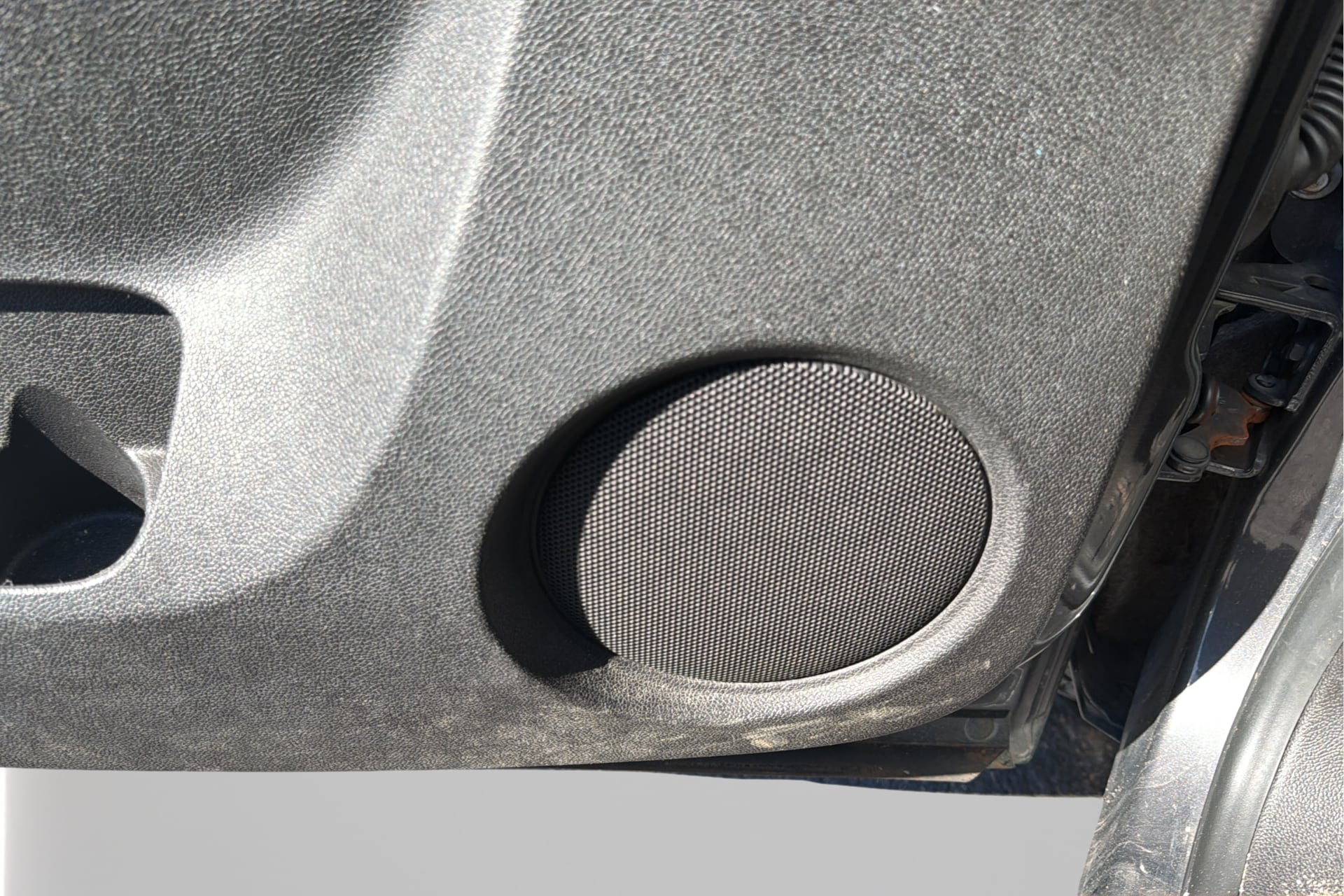 Chevrolet Silverado photo 21
