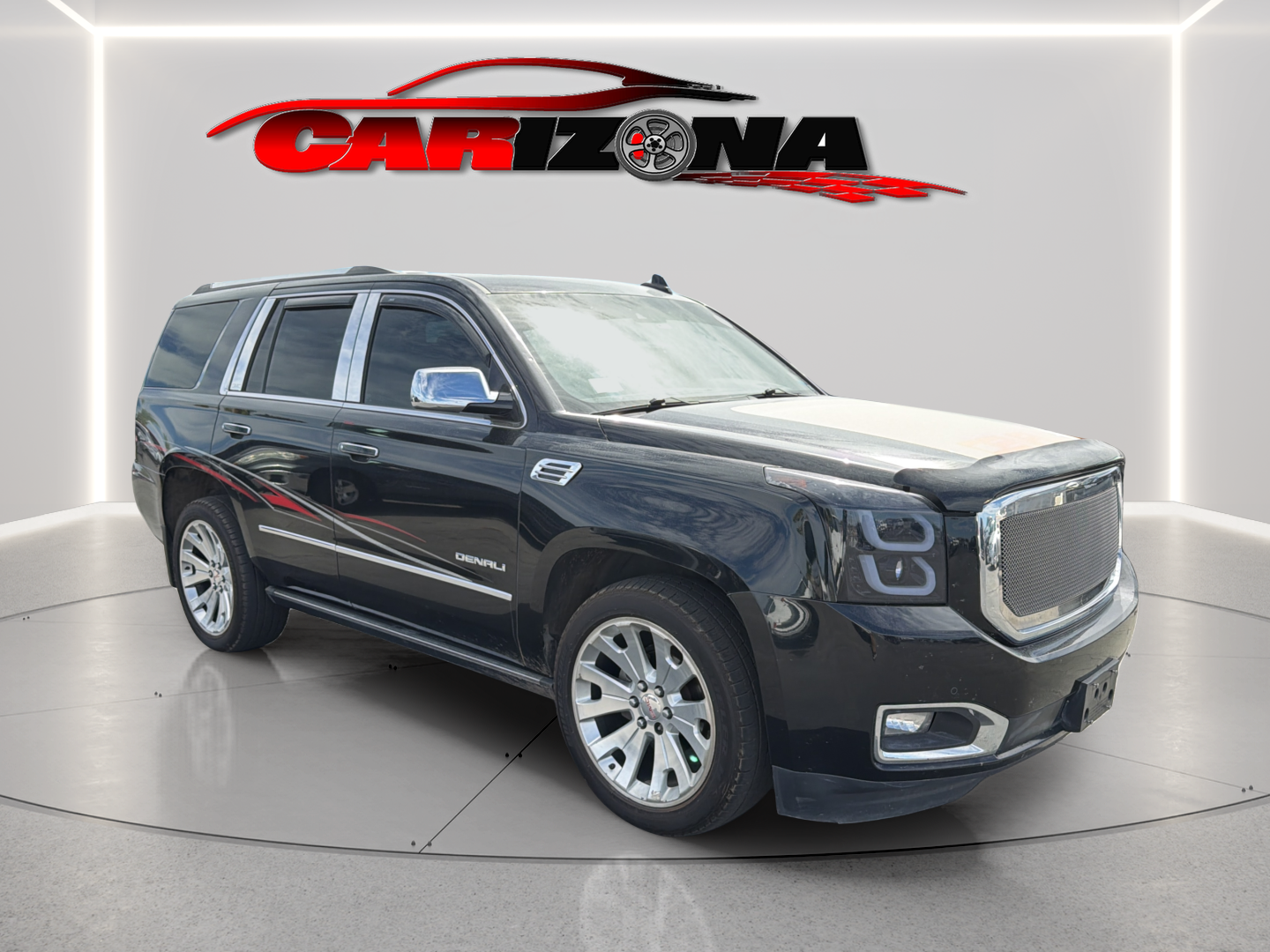 GMC Yukon photo 2