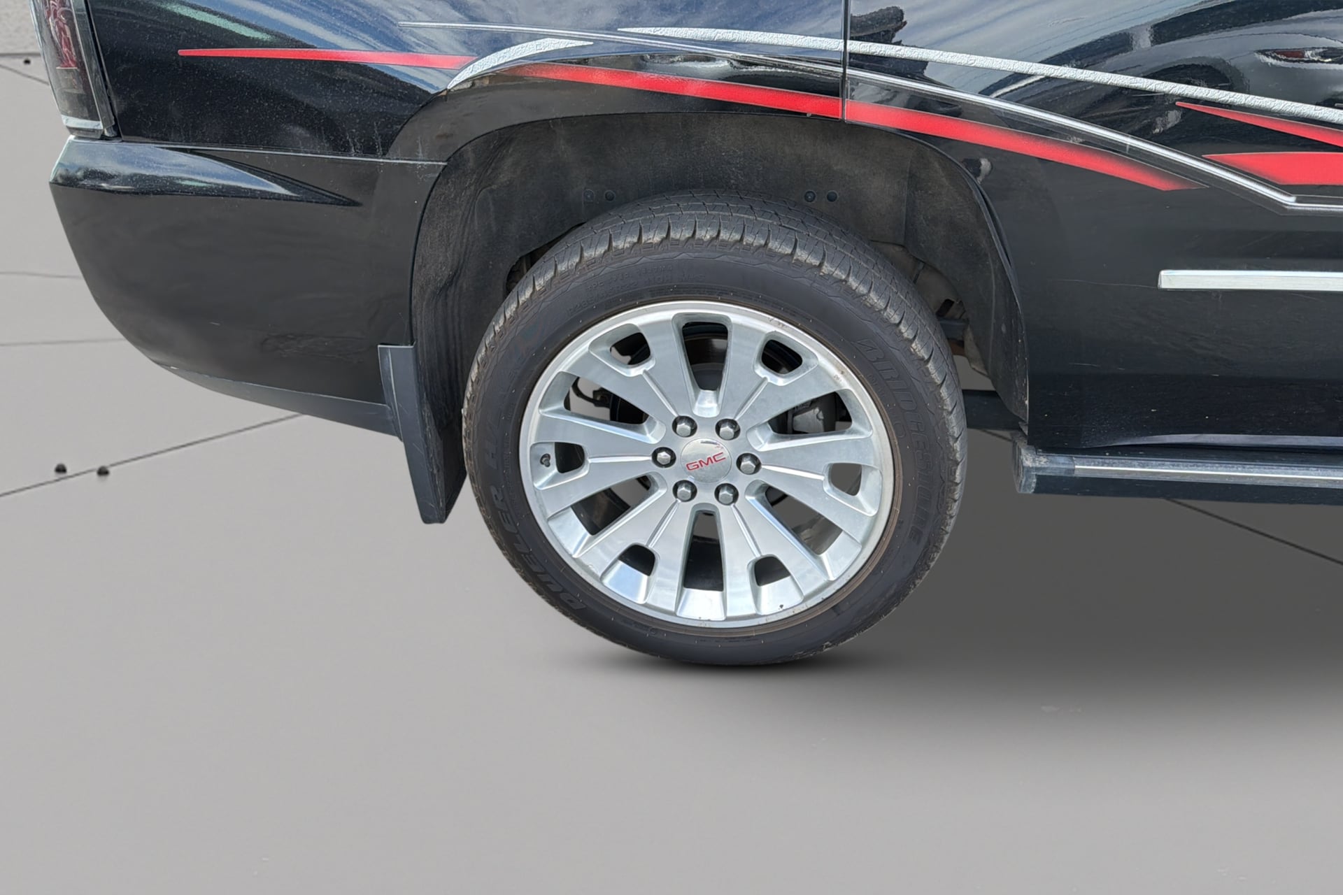 GMC Yukon photo 15