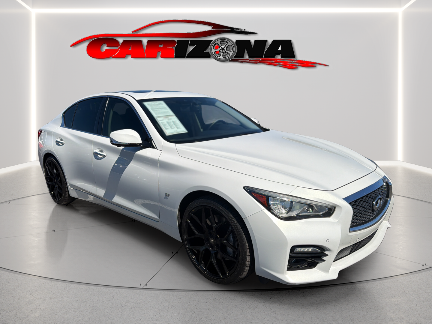 Infiniti Q50 photo 2
