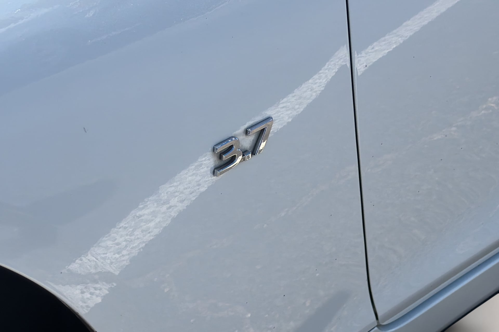 Infiniti Q50 photo 39