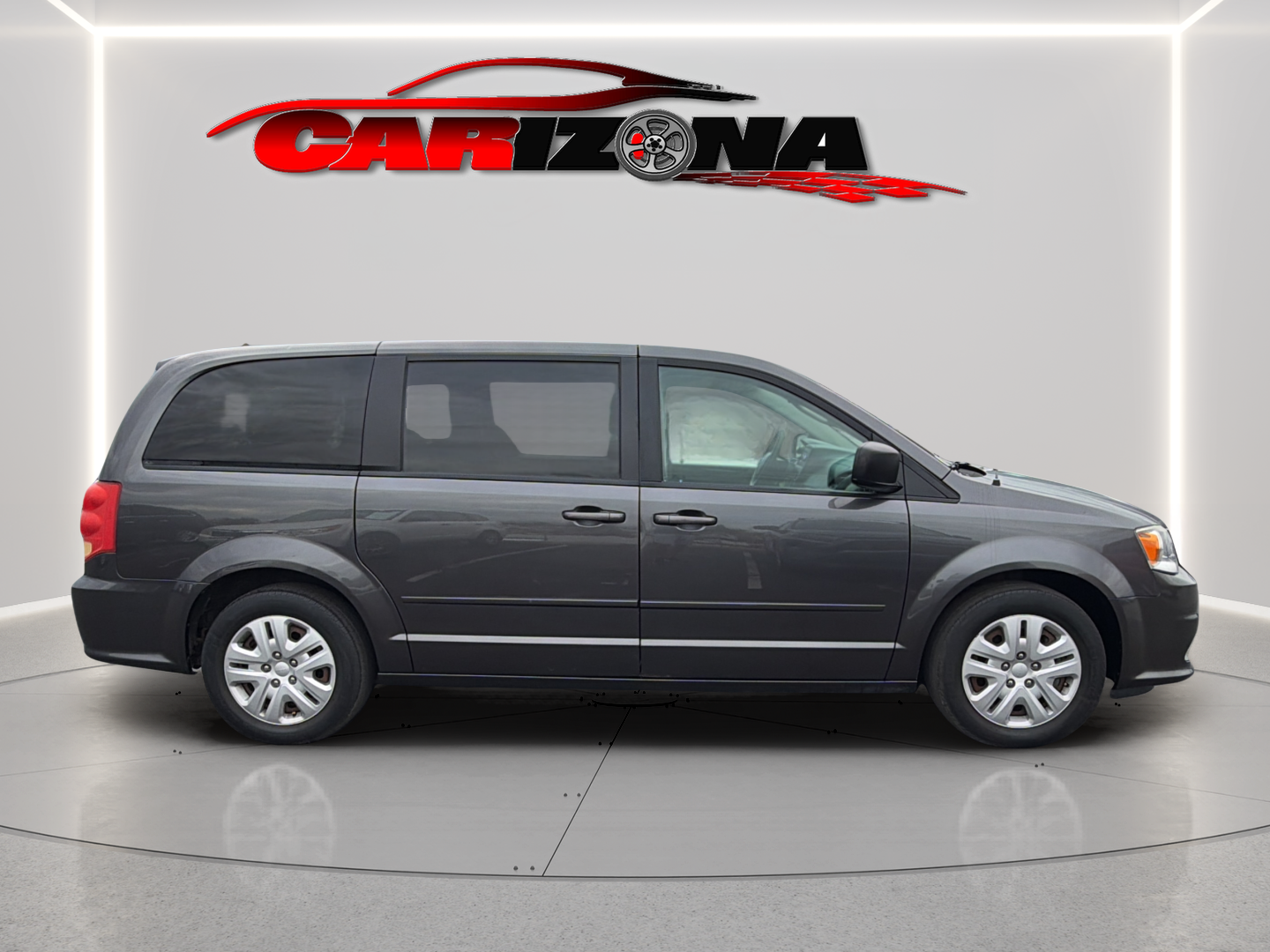 Dodge Grand Caravan photo 2