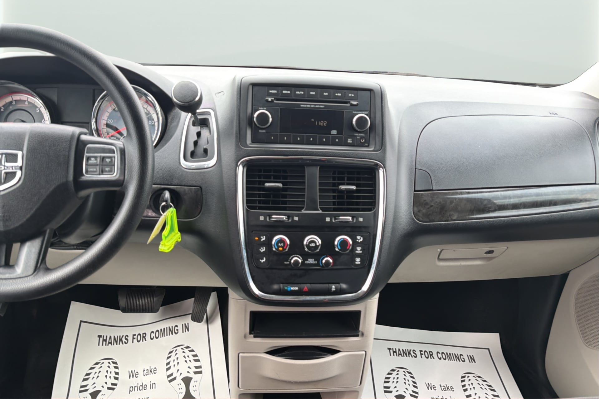 Dodge Grand Caravan photo 15