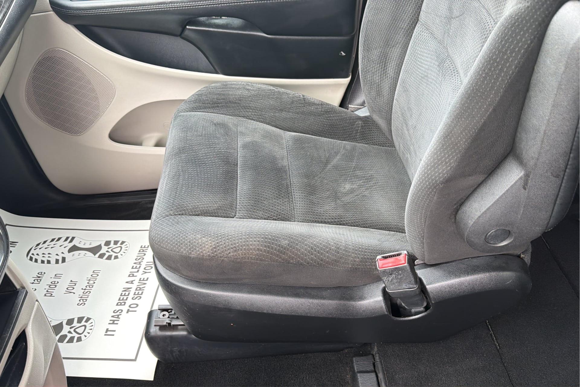Dodge Grand Caravan photo 20