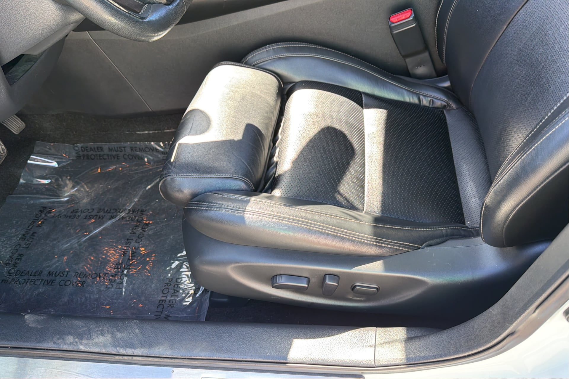 Nissan Maxima photo 21