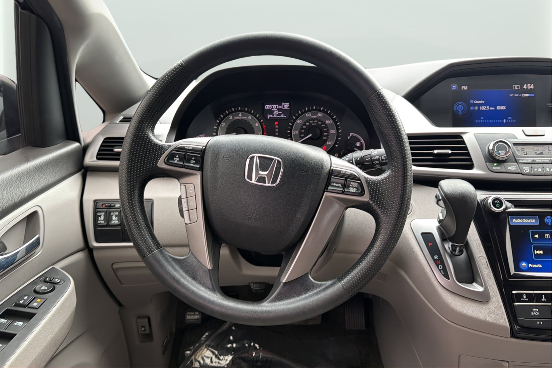Honda Odyssey photo 16