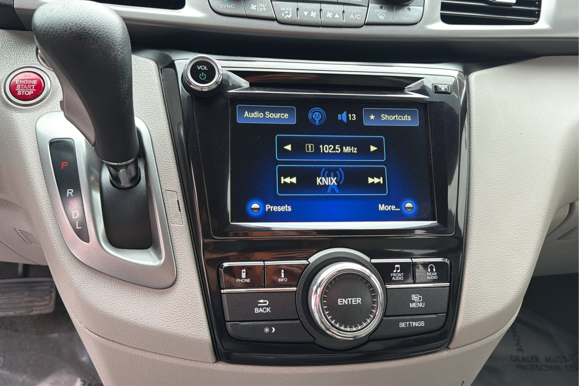 Honda Odyssey photo 28