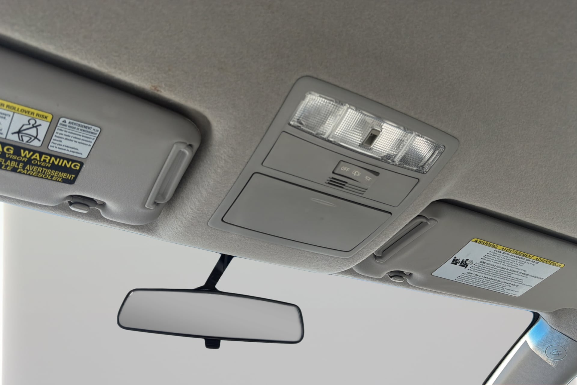 Photo 18 of this Toyota Highlander