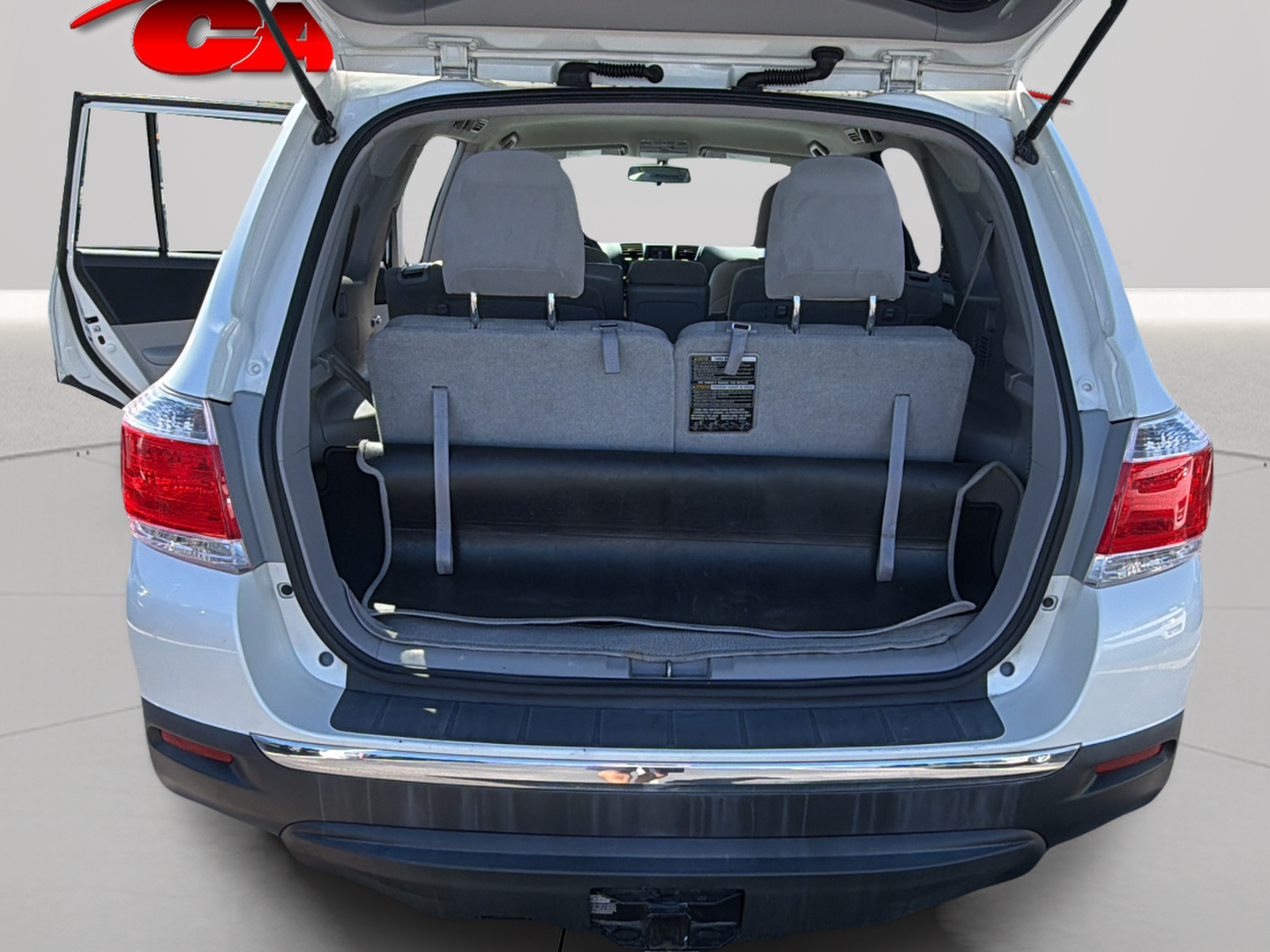 Photo 22 of this Toyota Highlander