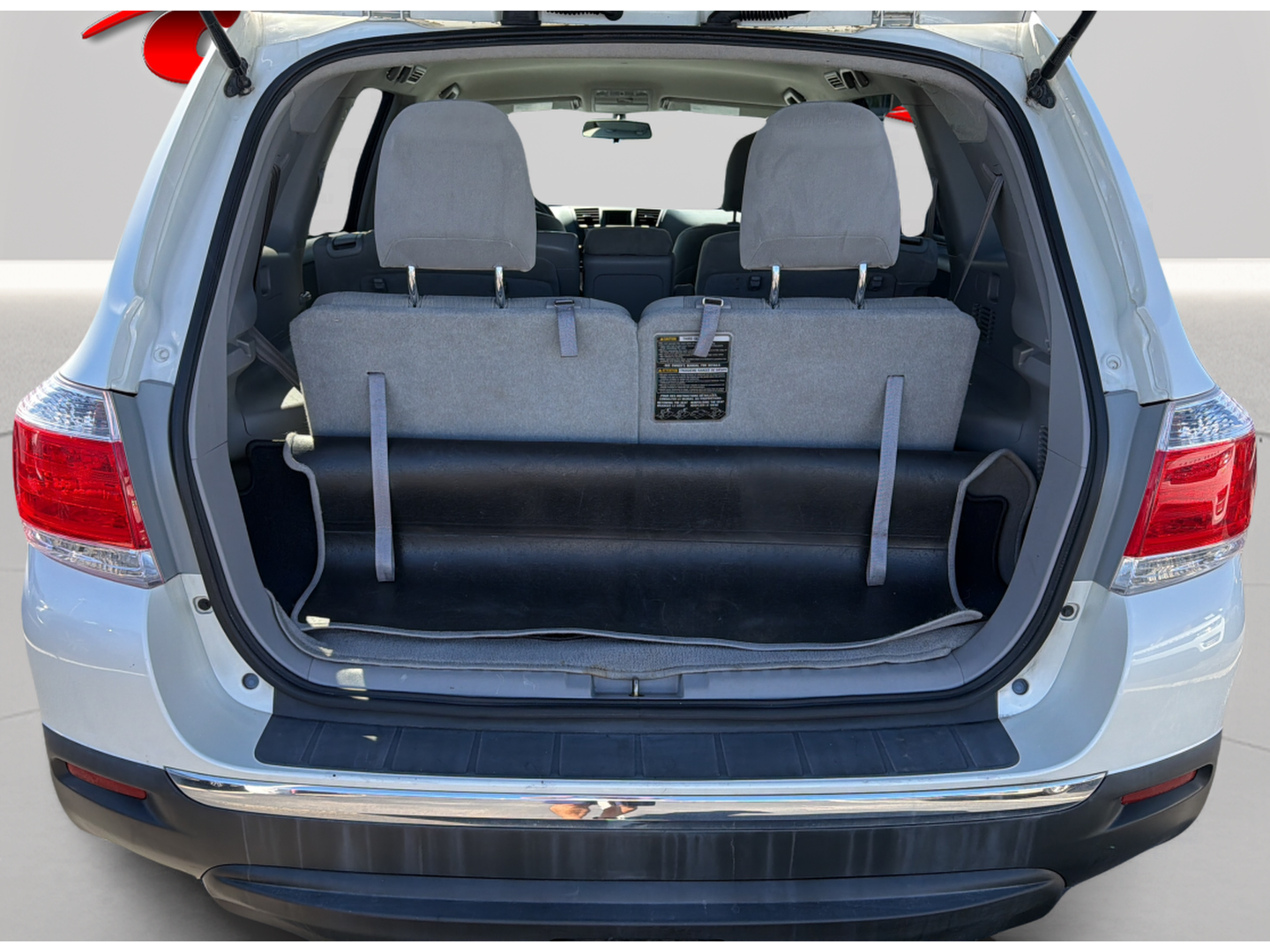 Photo 26 of this Toyota Highlander