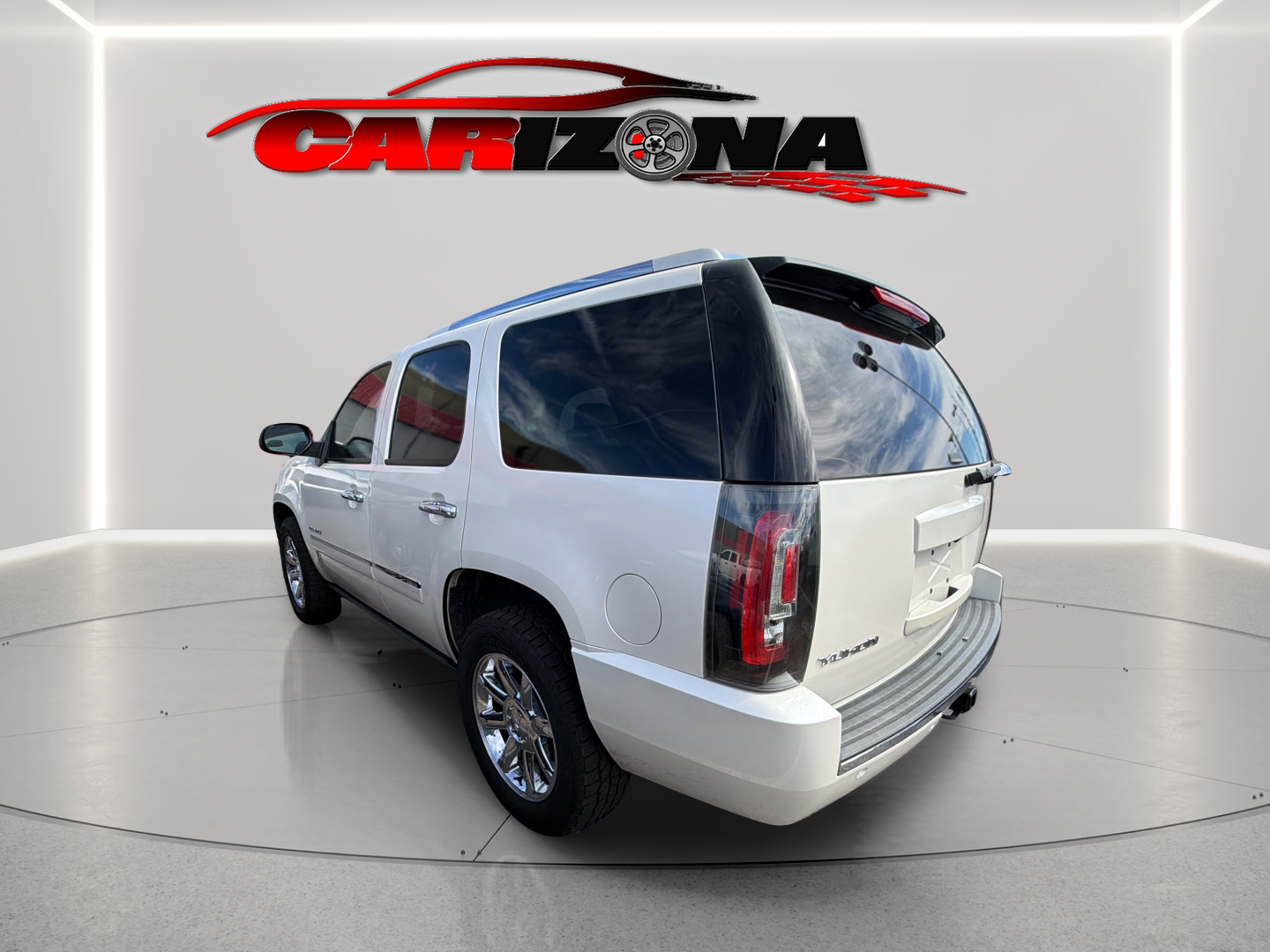 GMC Yukon photo 9