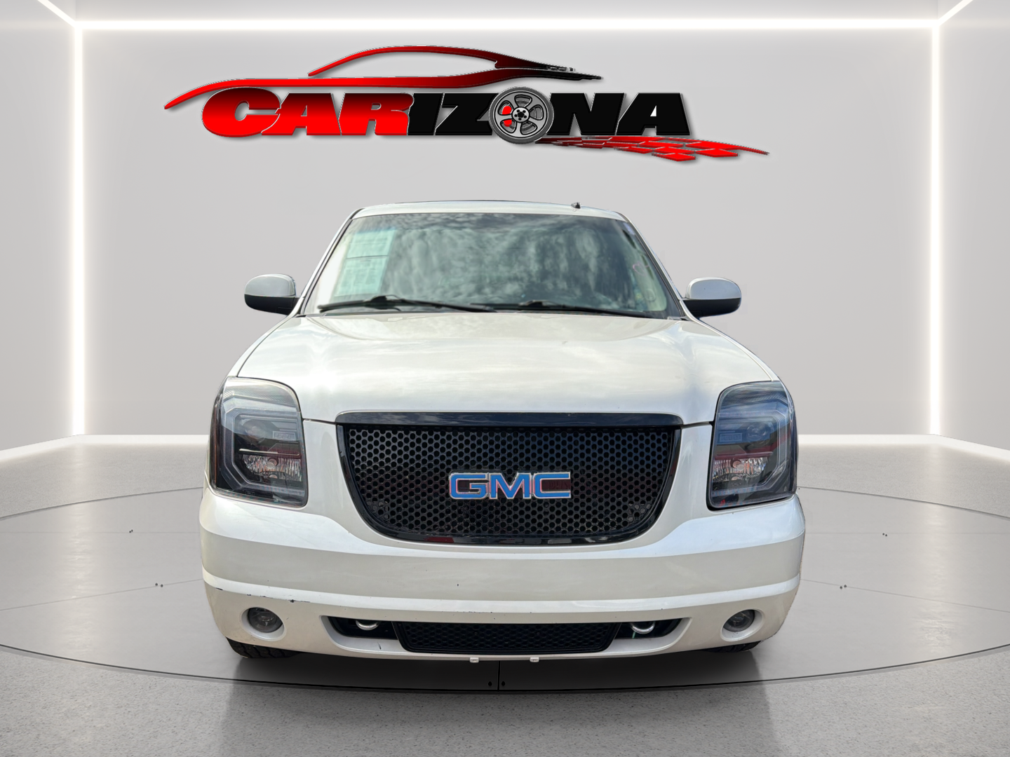 GMC Yukon photo 13