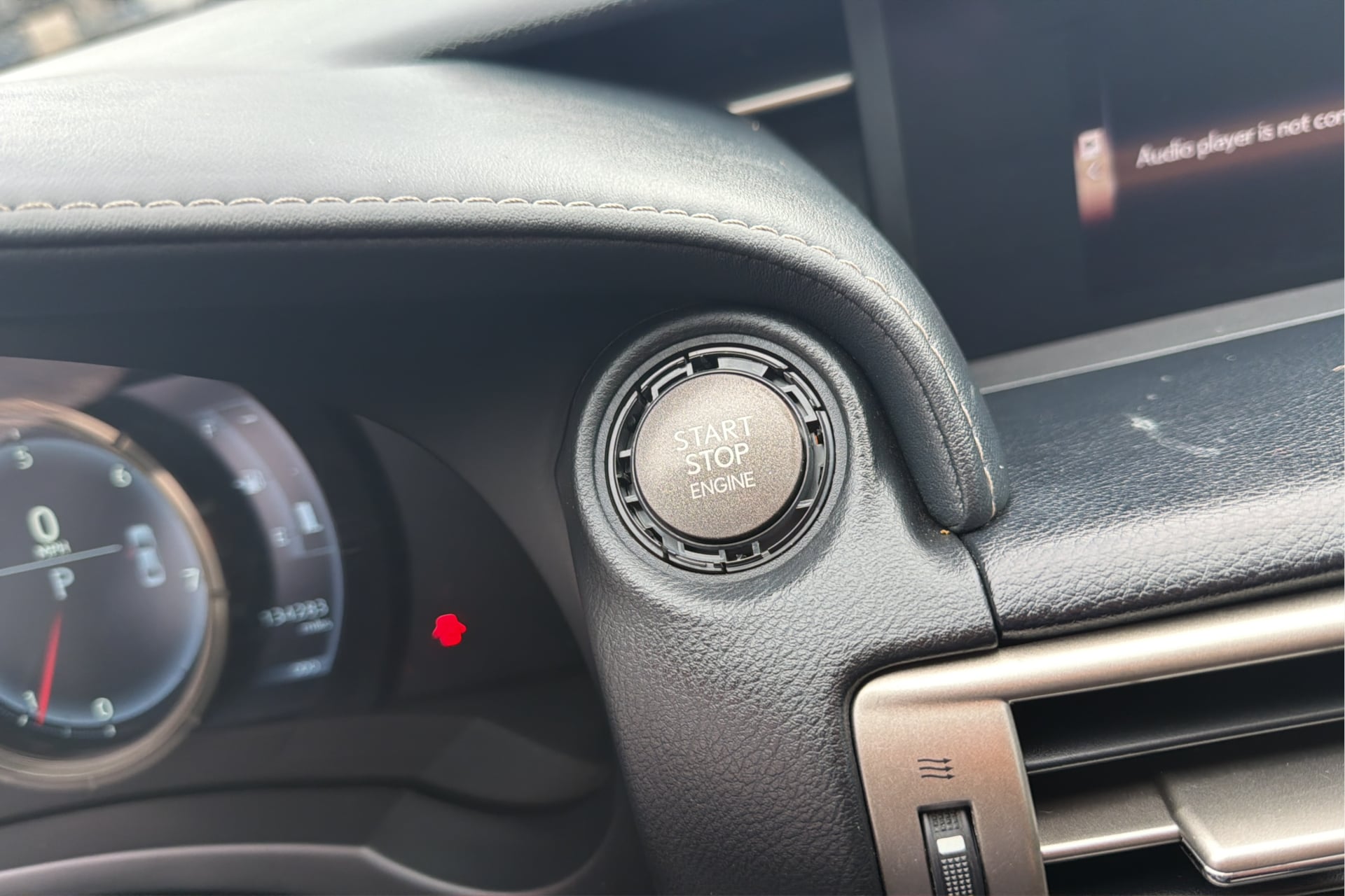 Lexus IS photo 23
