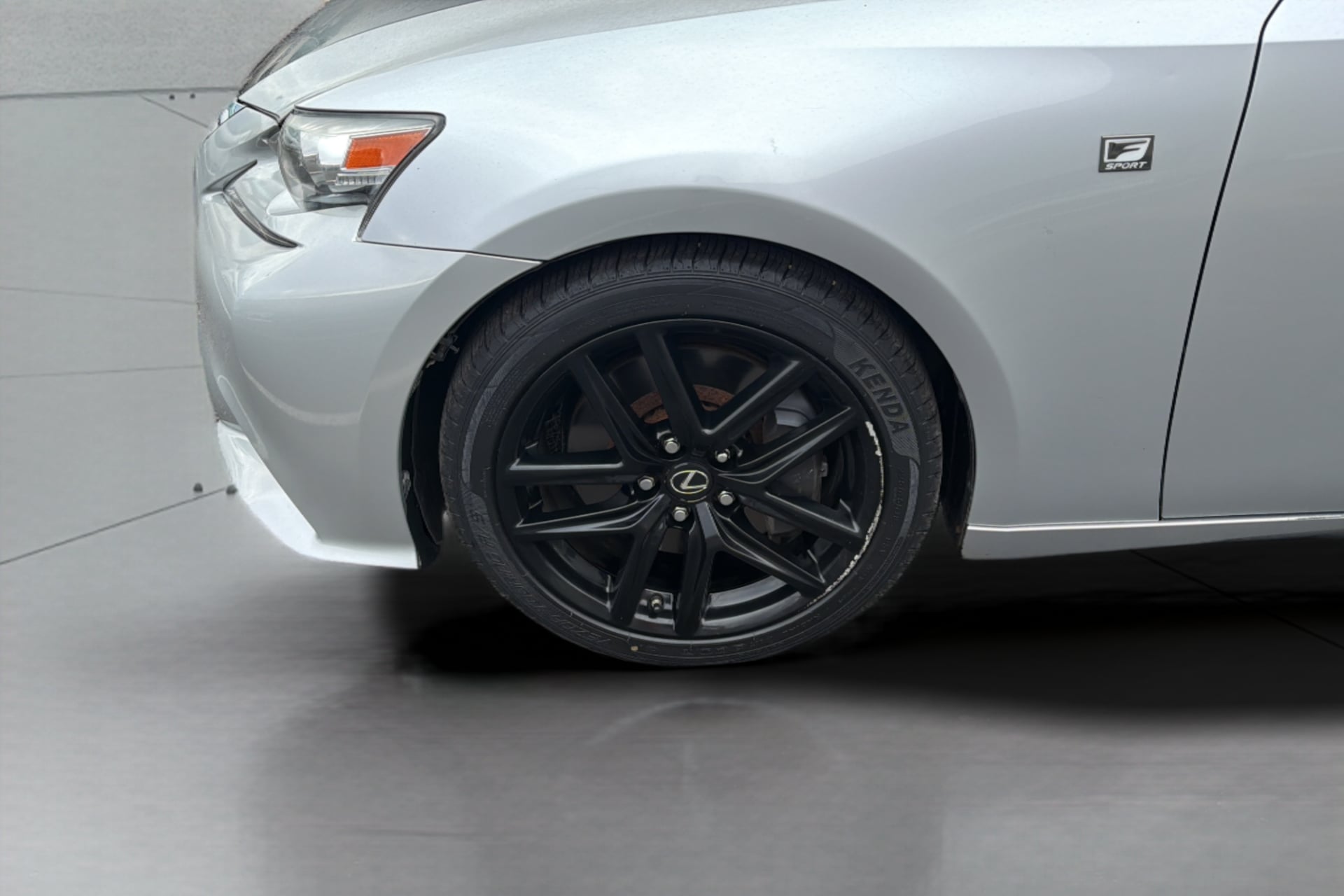 Lexus IS photo 37