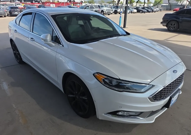 2017 Ford Fusion Platinum