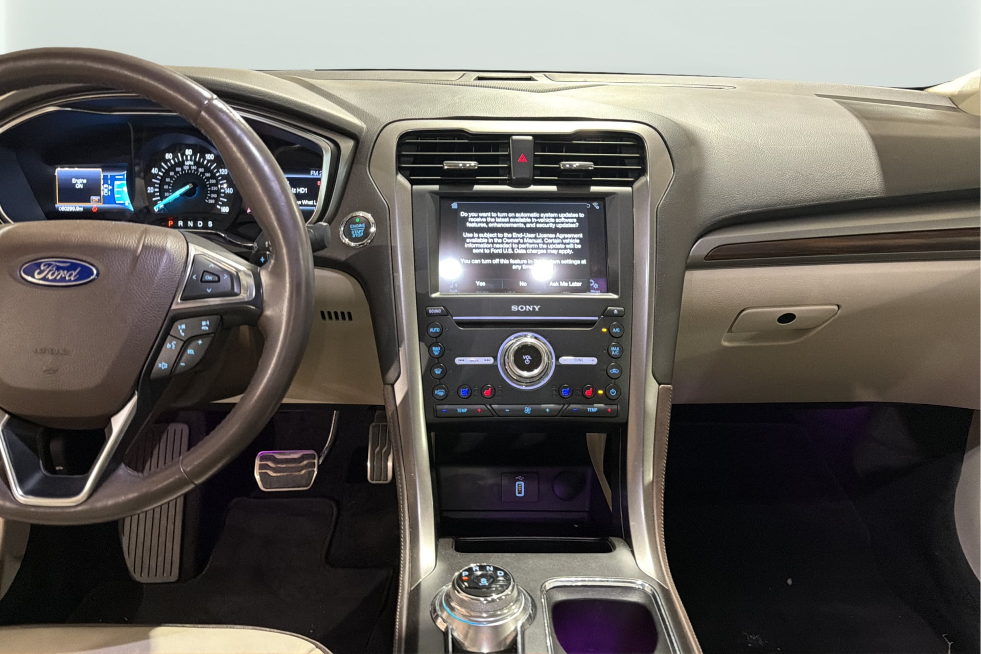 Ford Fusion photo 15