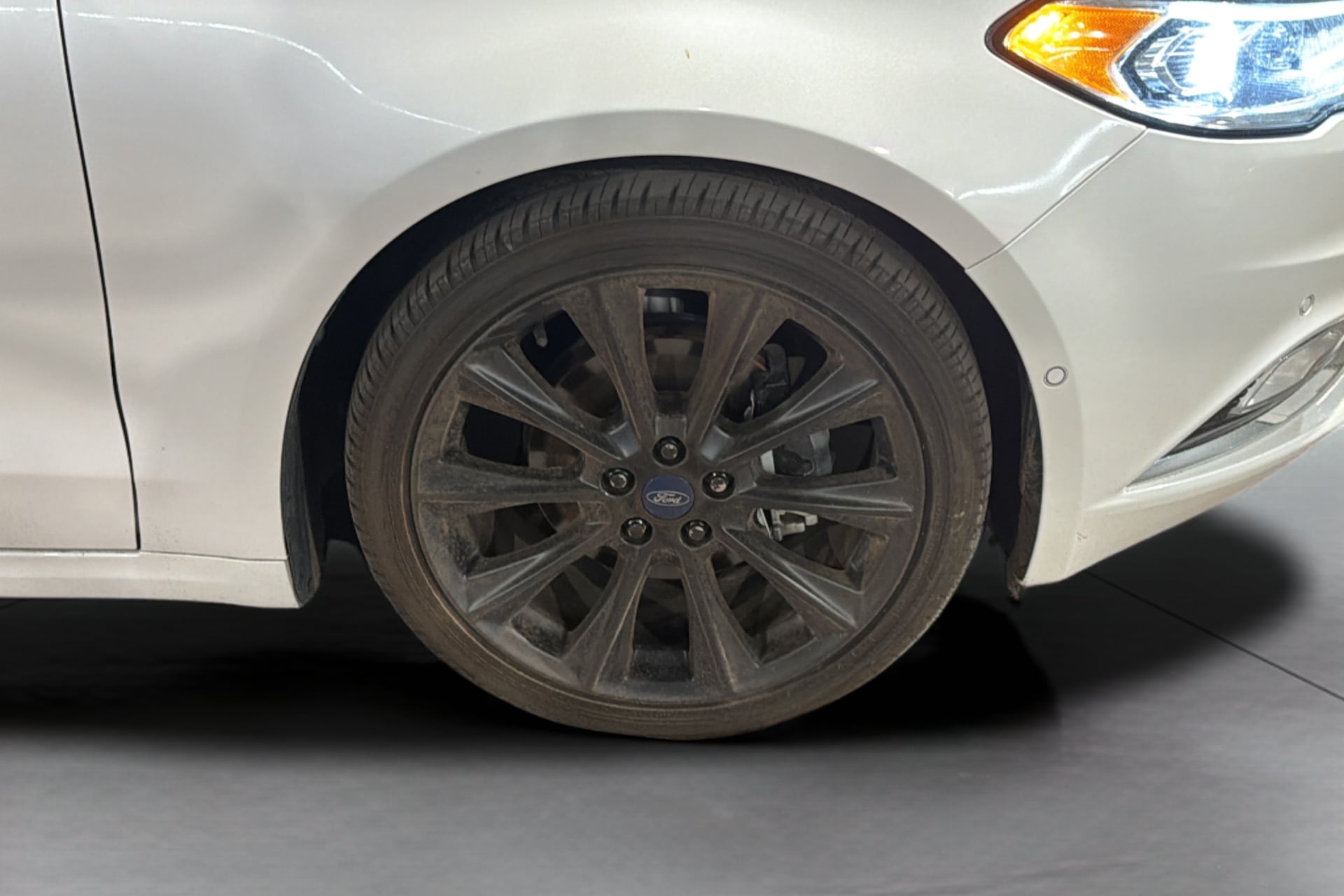 Ford Fusion photo 34