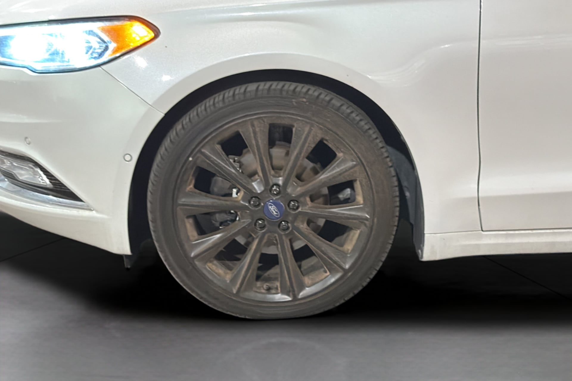 Ford Fusion photo 36