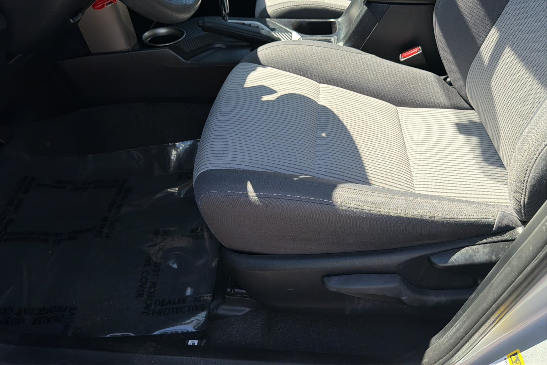 Photo 20 of this Toyota RAV4