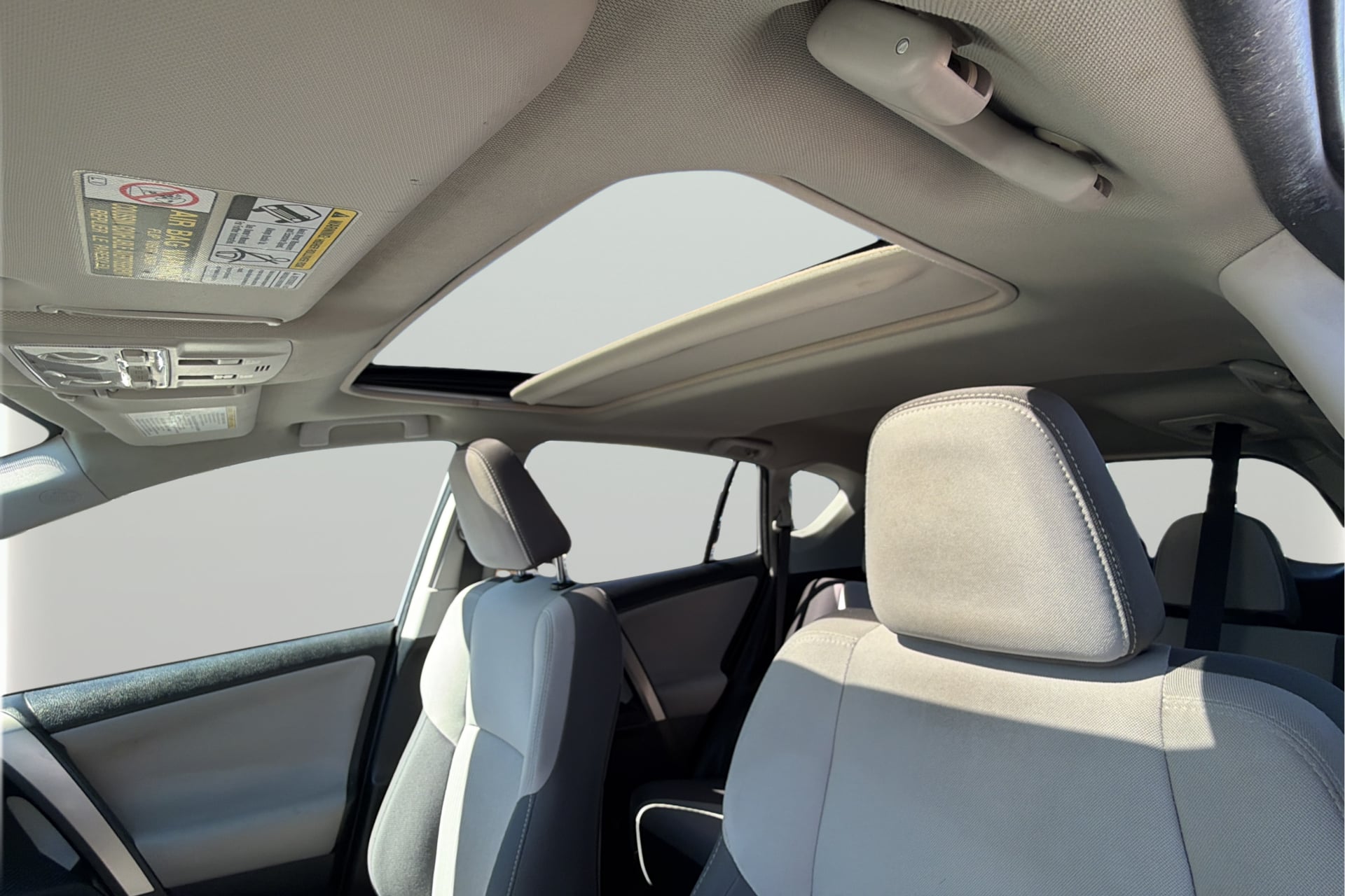 Photo 32 of this Toyota RAV4
