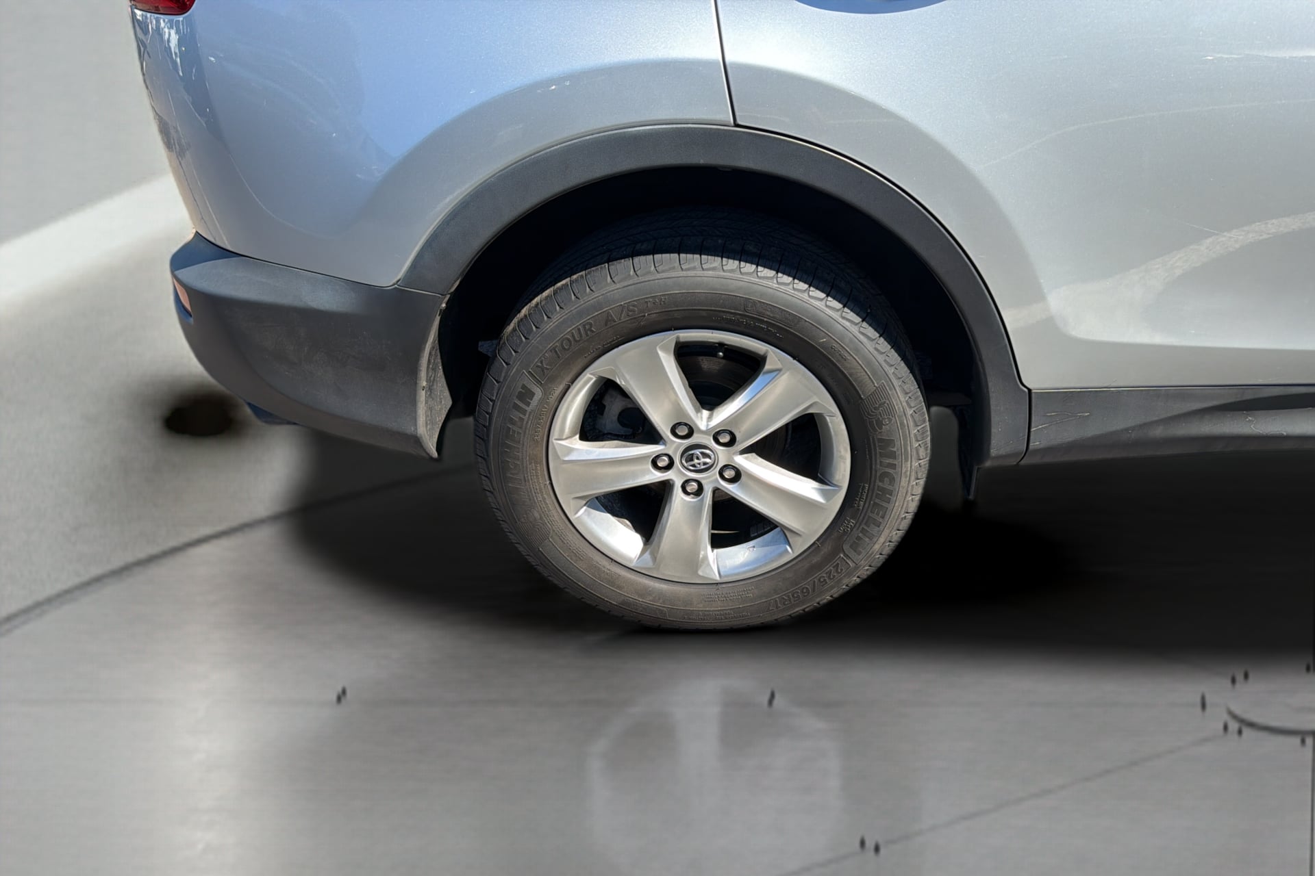 Photo 35 of this Toyota RAV4