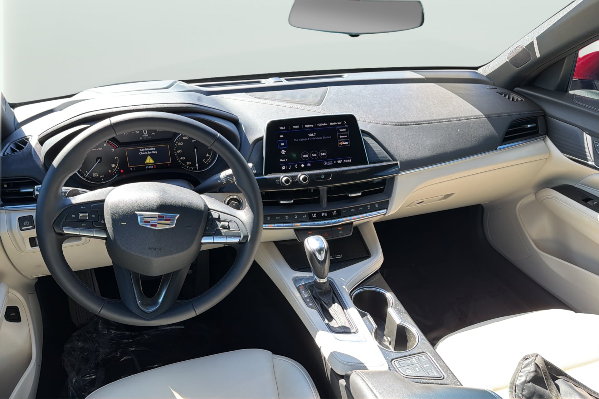 Cadillac CT4 photo 14