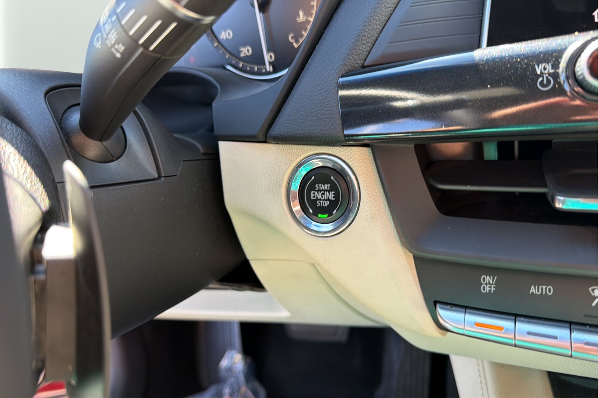 Cadillac CT4 photo 24