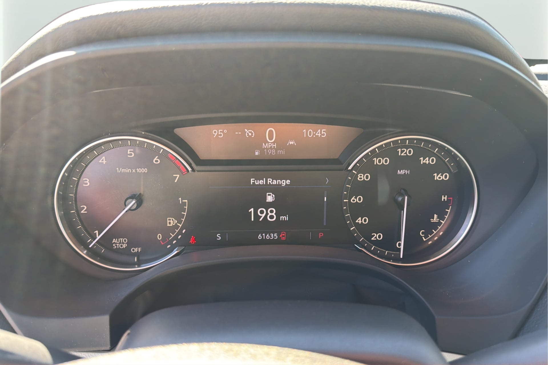 Cadillac CT4 photo 29