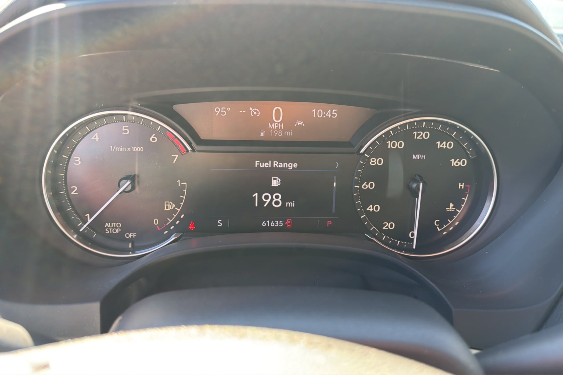 Cadillac CT4 photo 30
