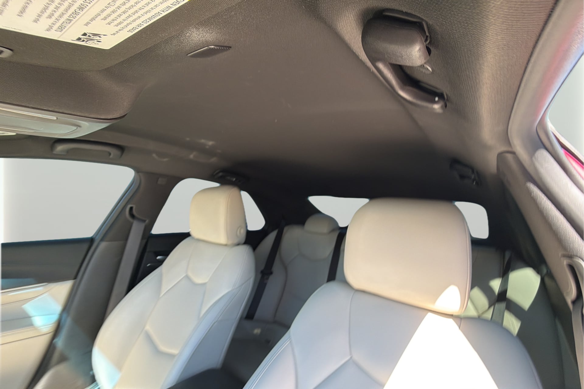 Cadillac CT4 photo 32