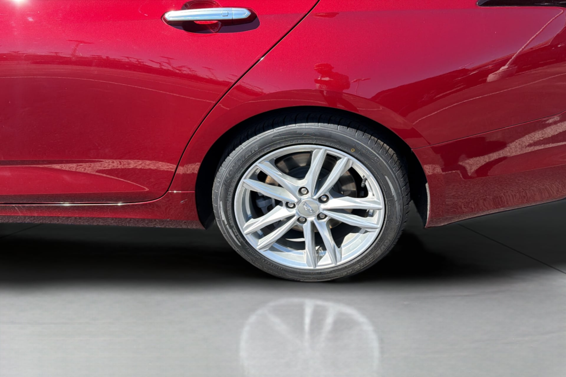 Cadillac CT4 photo 37