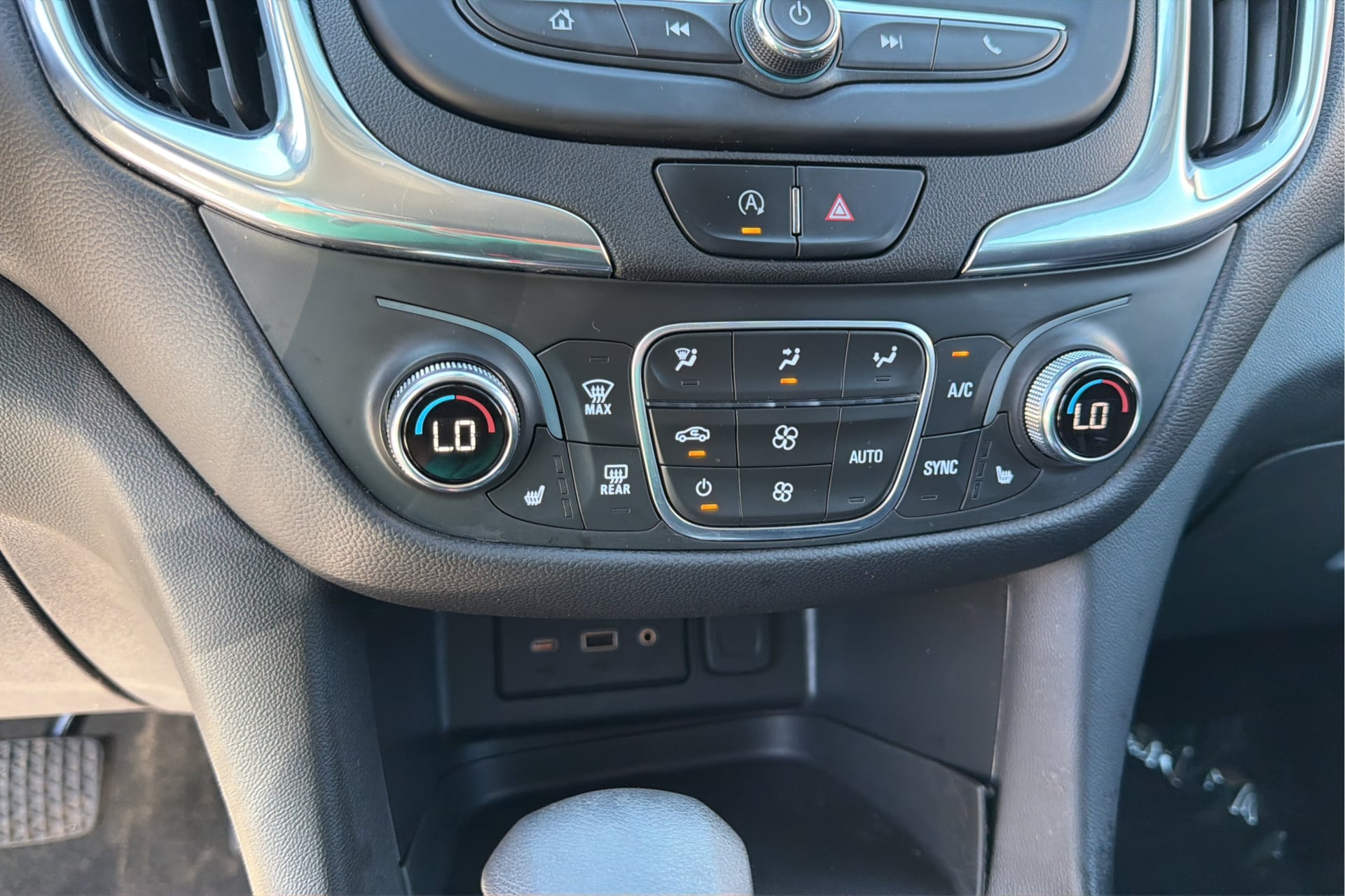 Chevrolet Equinox photo 28