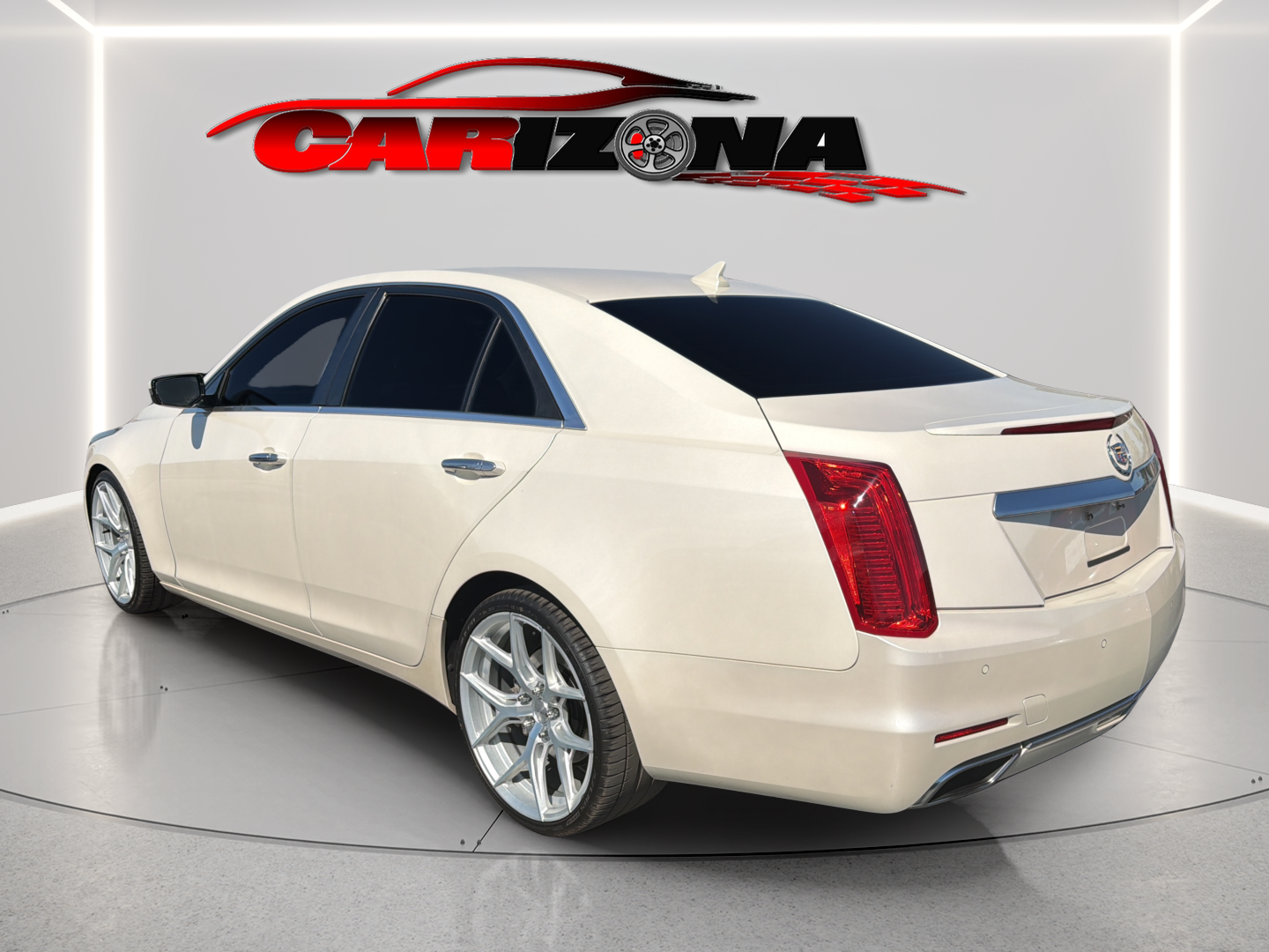Cadillac CTS photo 9