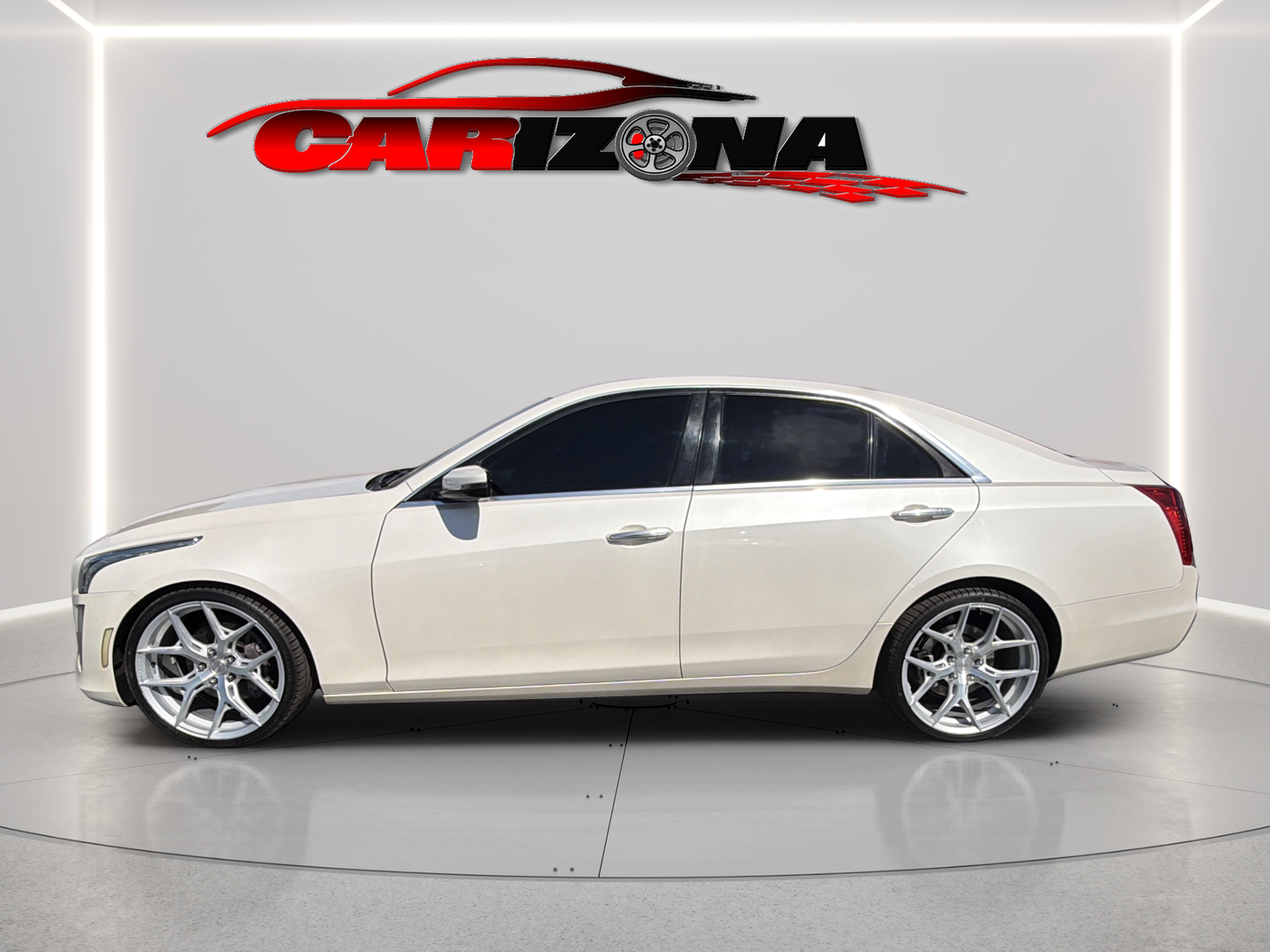 Cadillac CTS photo 10