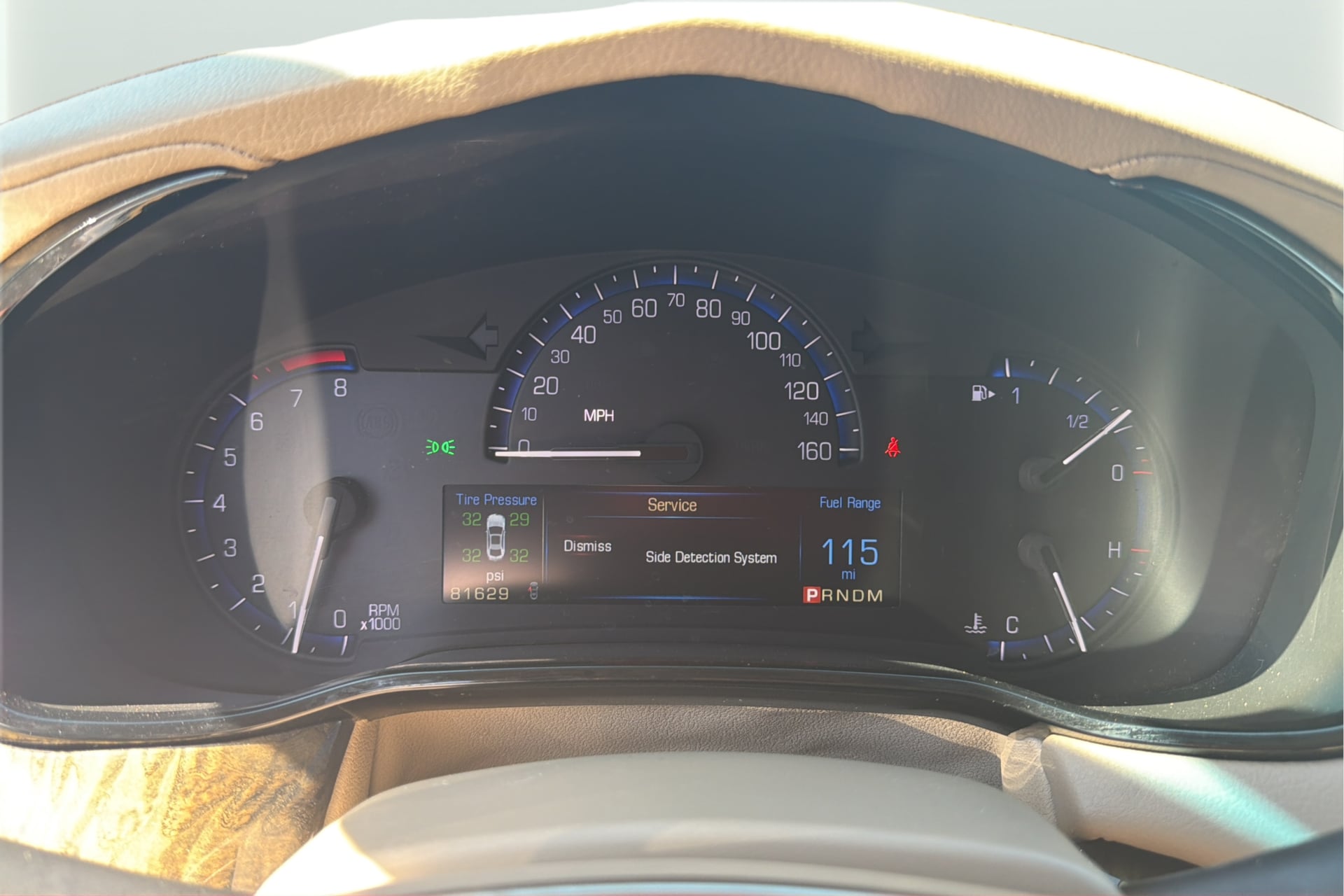 Cadillac CTS photo 29