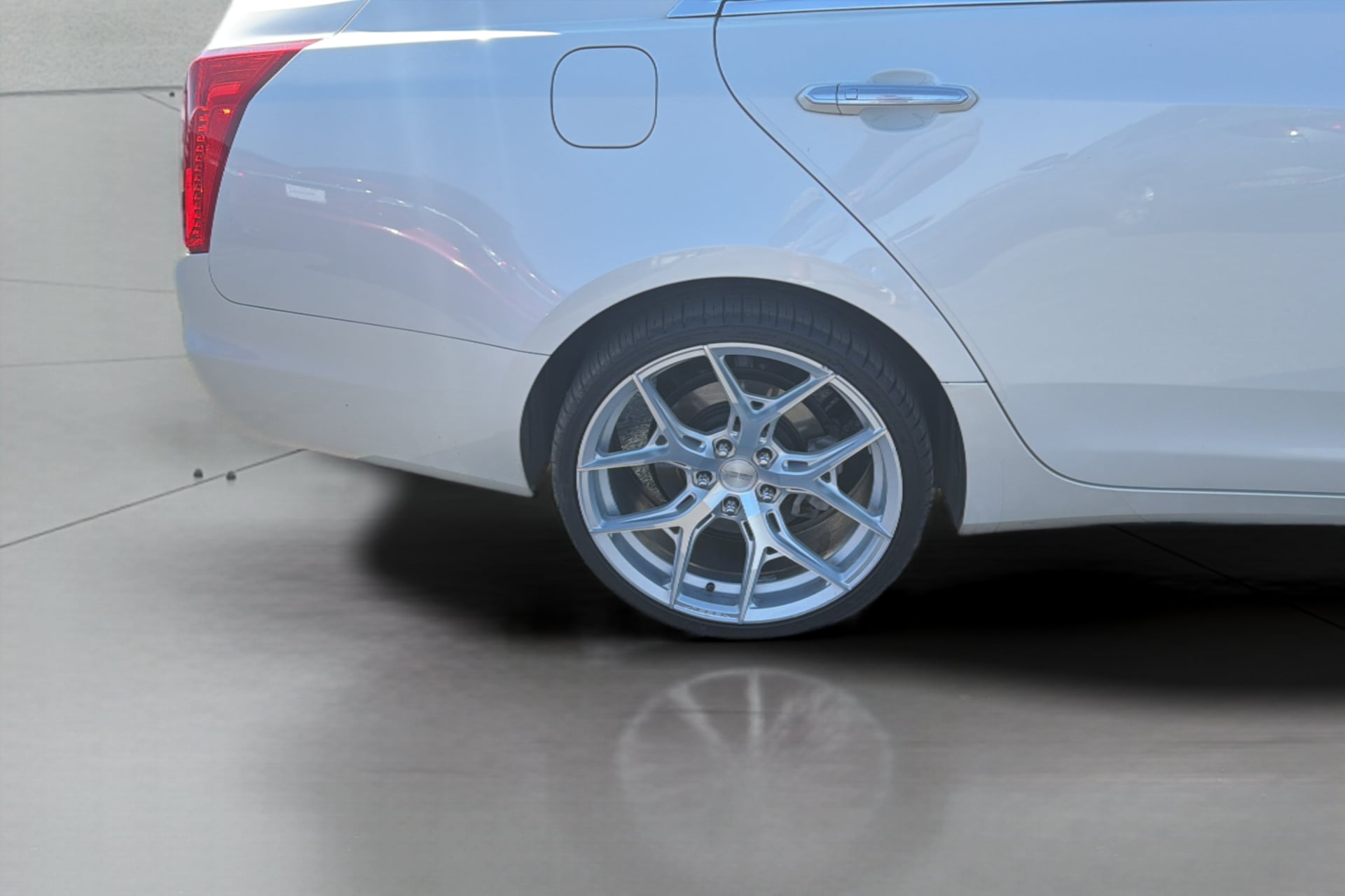 Cadillac CTS photo 35