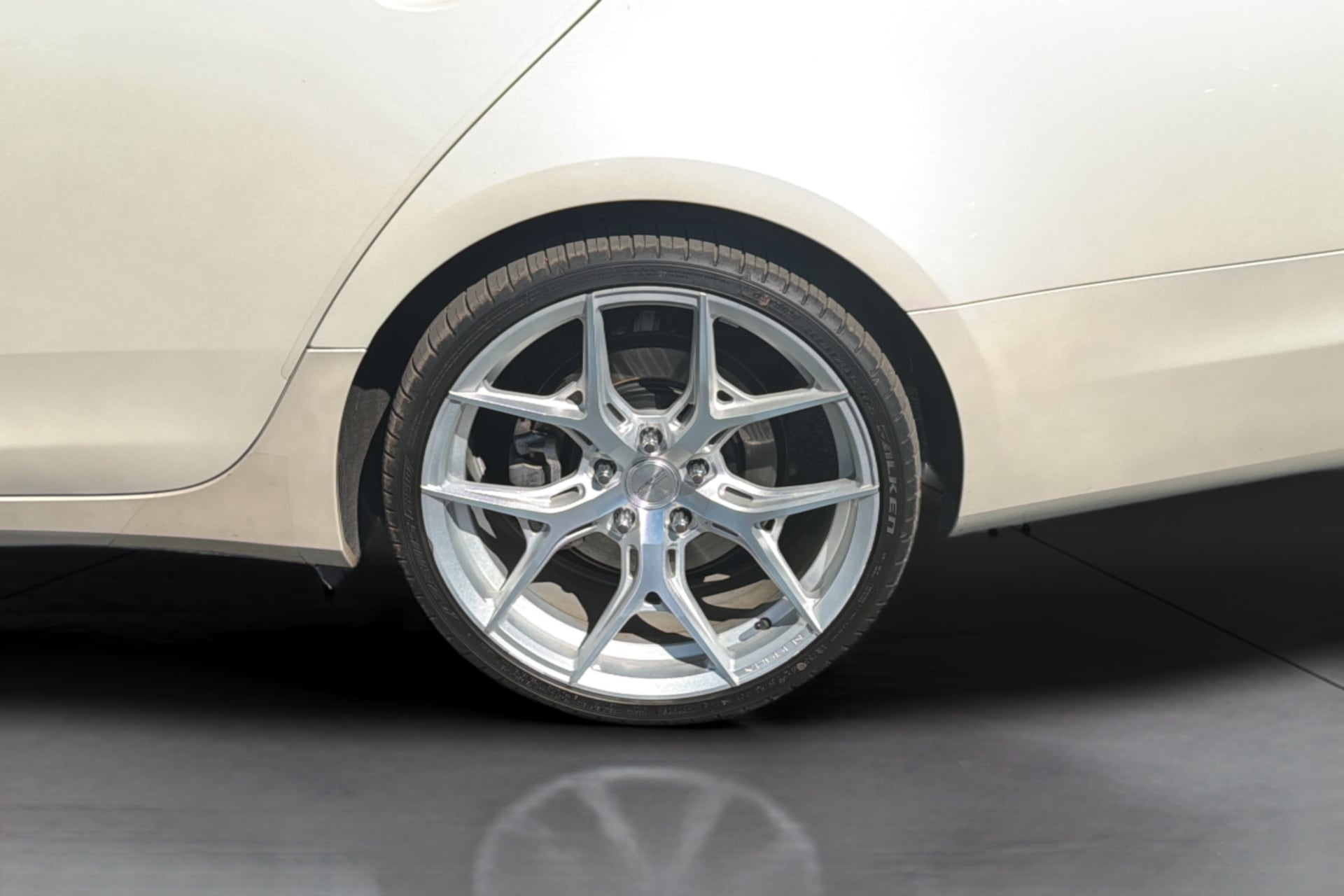 Cadillac CTS photo 37
