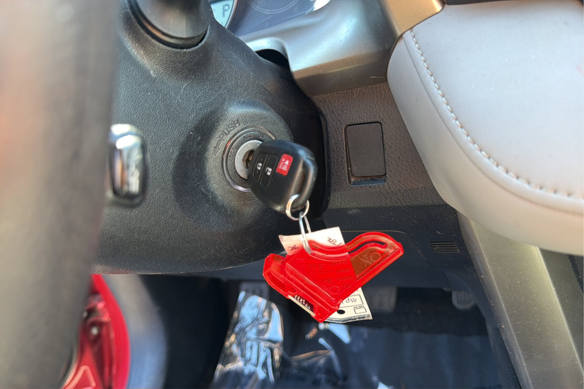 Photo 24 of this Toyota RAV4