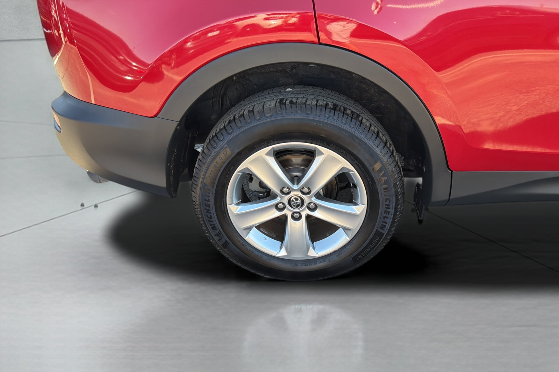 Photo 35 of this Toyota RAV4