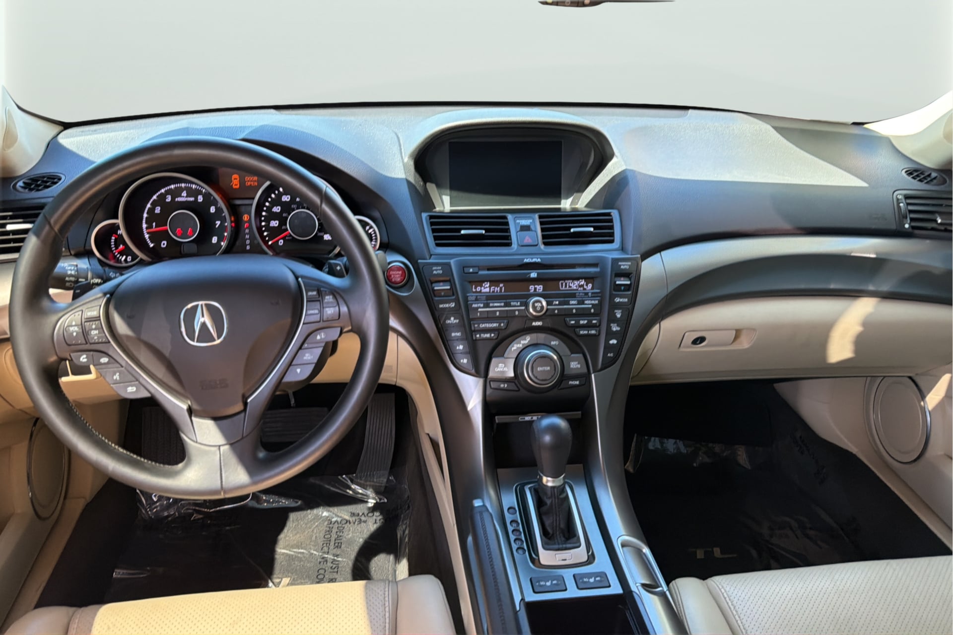 Acura TL photo 14