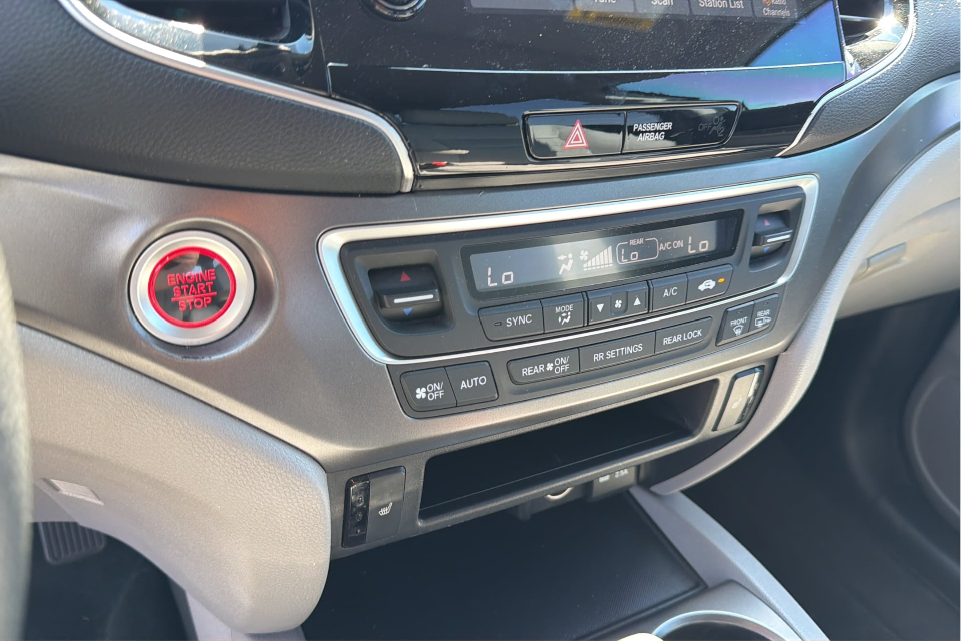 Honda Pilot photo 28