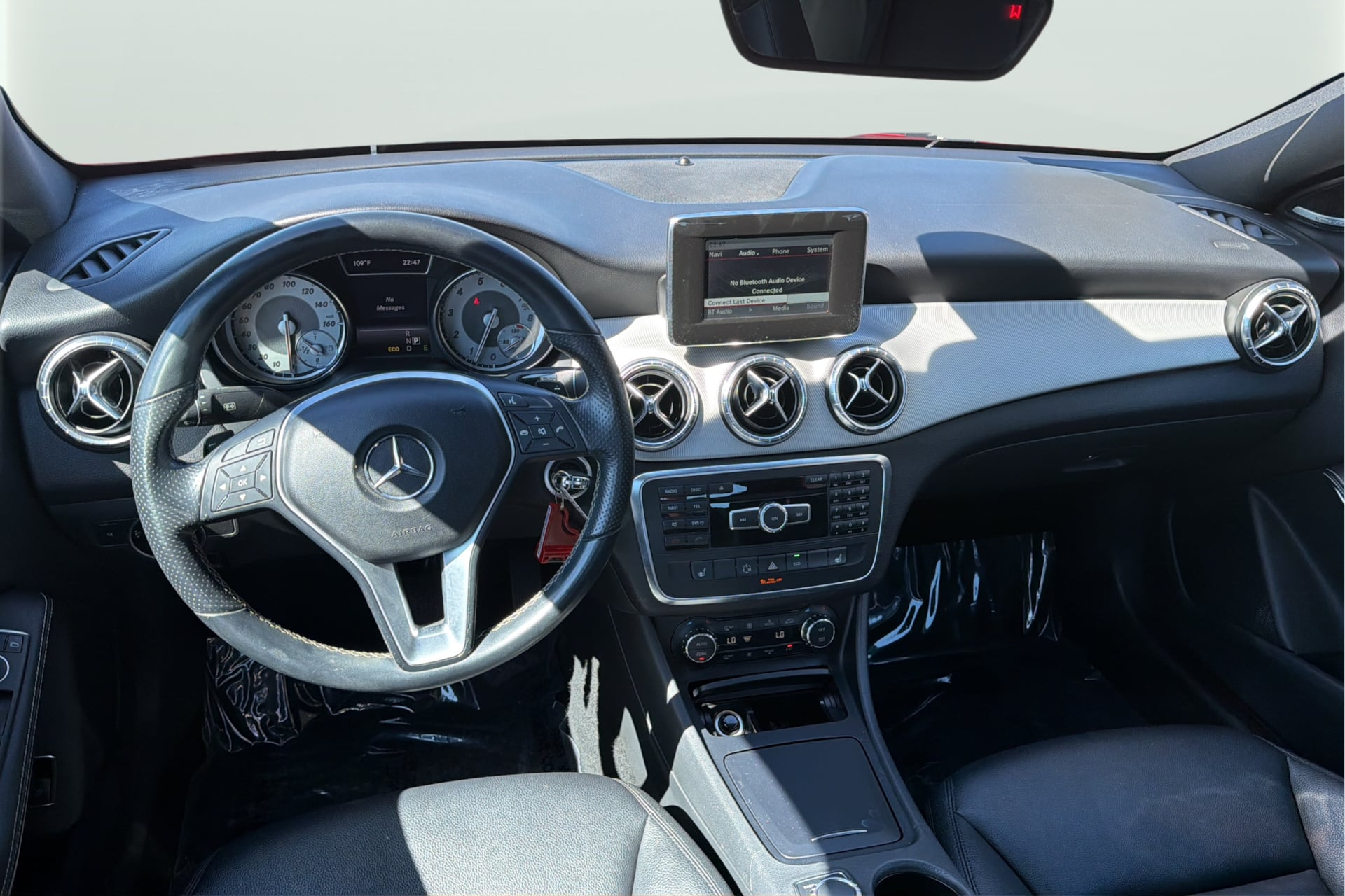 Mercedes-Benz CLA 250 photo 14