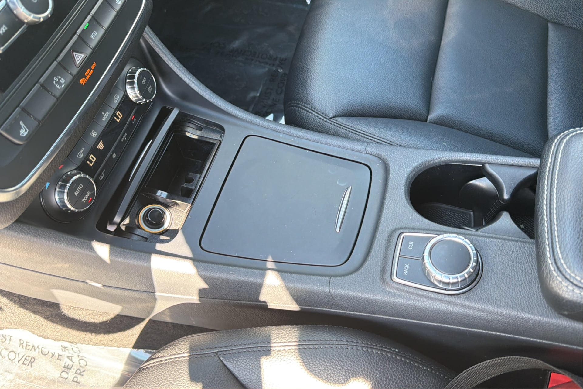 Mercedes-Benz CLA 250 photo 25