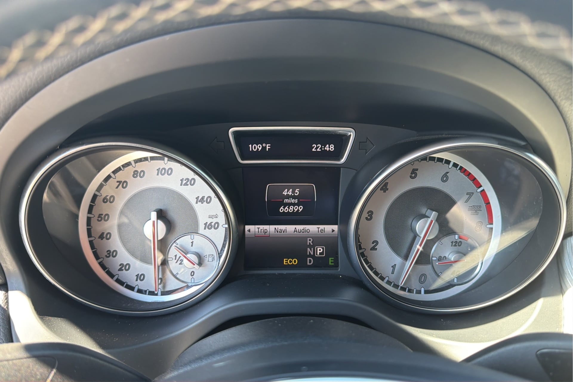 Mercedes-Benz CLA 250 photo 29