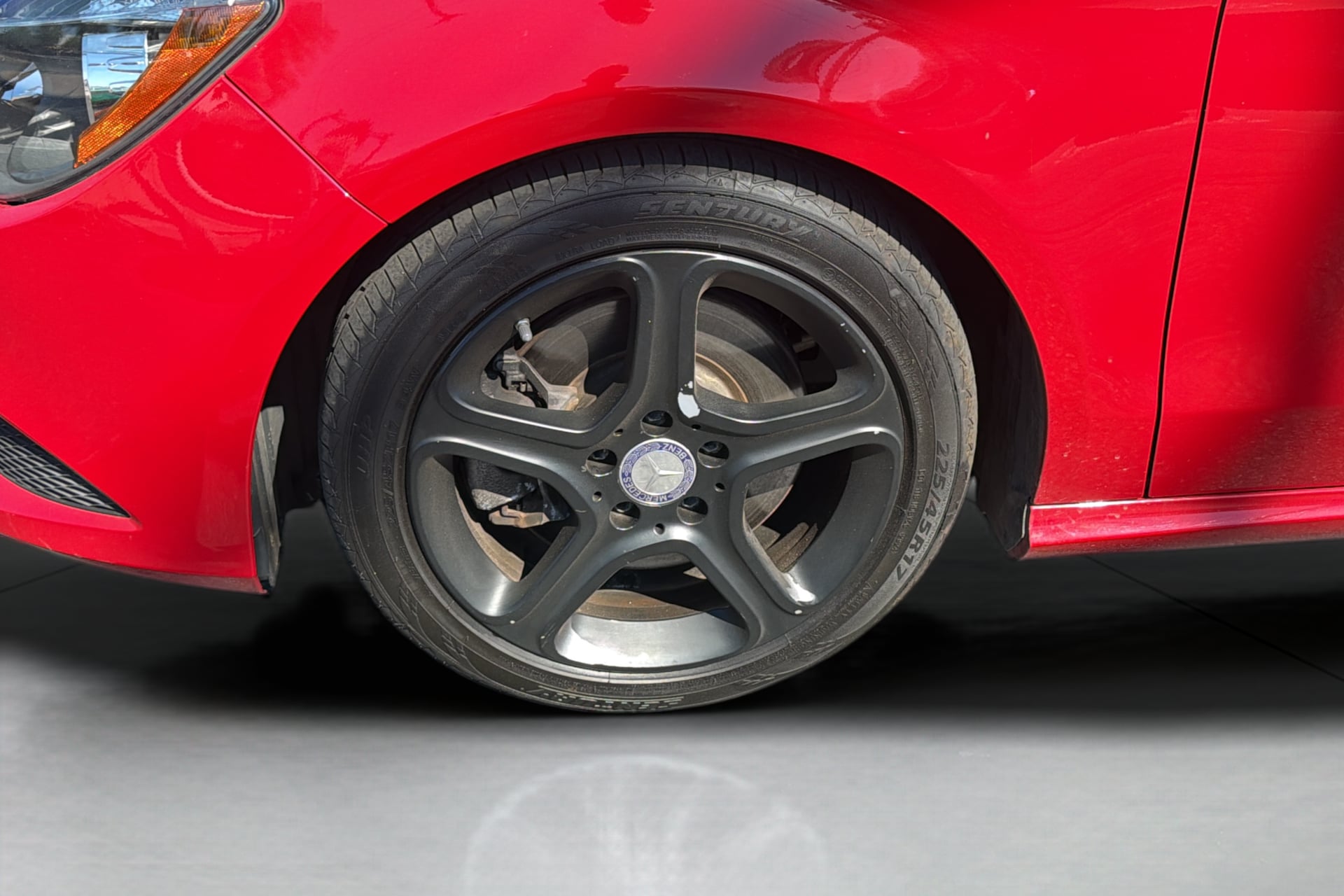 Mercedes-Benz CLA 250 photo 37