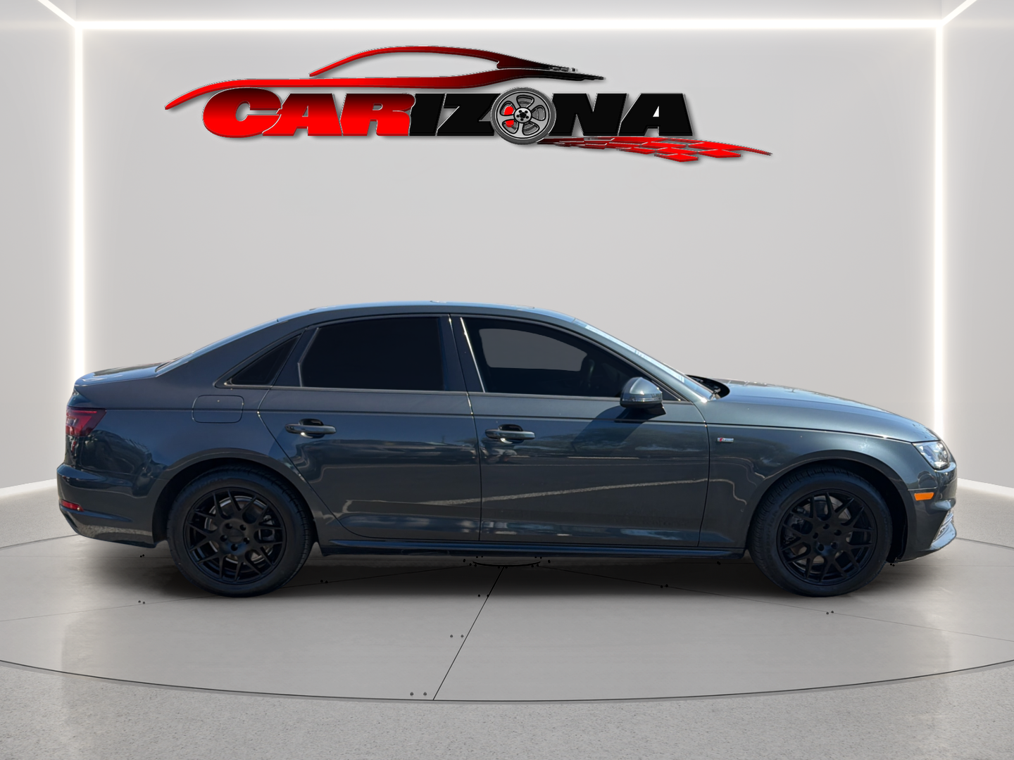 Audi A4 photo 4