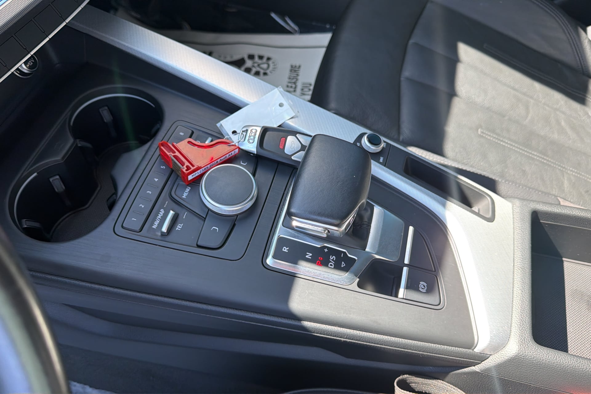 Audi A4 photo 26